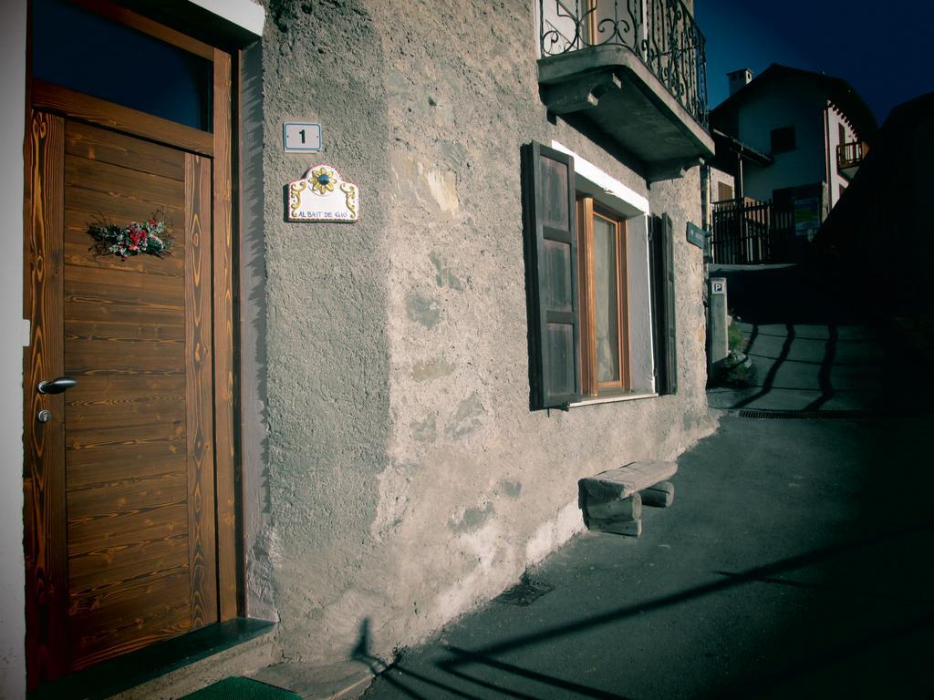 Ferienwohnung Al Bait De Gio Bormio Zimmer foto