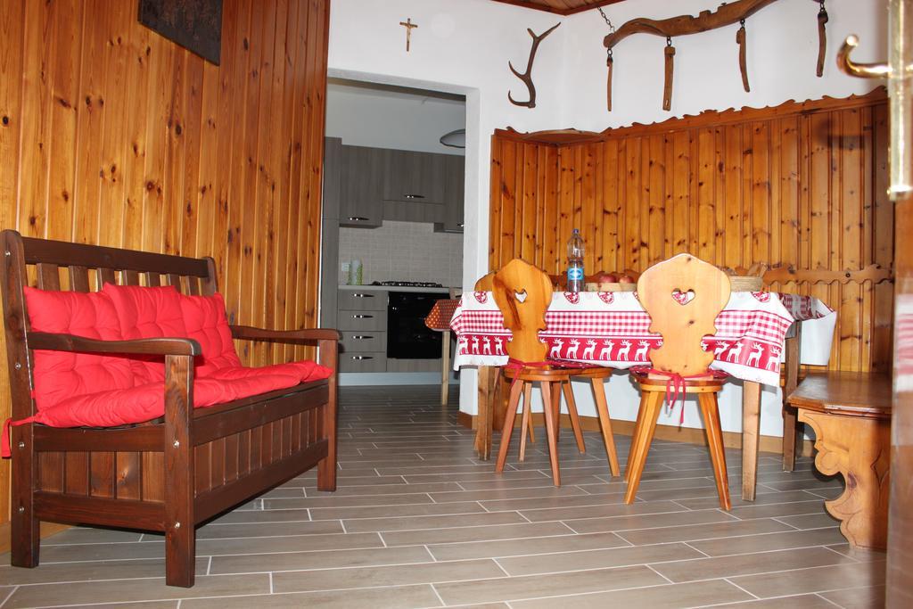 Ferienwohnung Al Bait De Gio Bormio Exterior foto