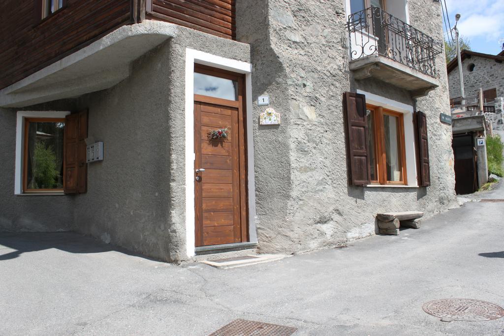 Ferienwohnung Al Bait De Gio Bormio Exterior foto