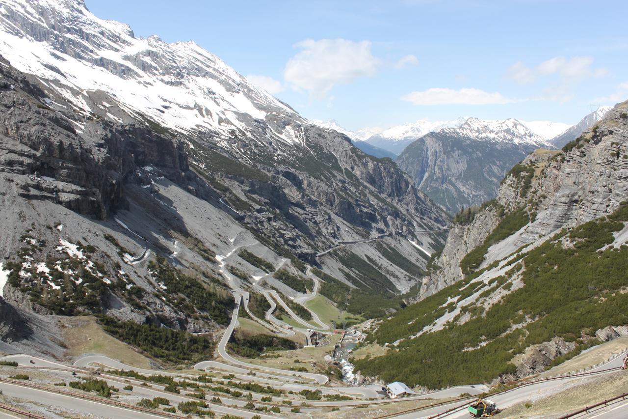 Ferienwohnung Al Bait De Gio Bormio Exterior foto