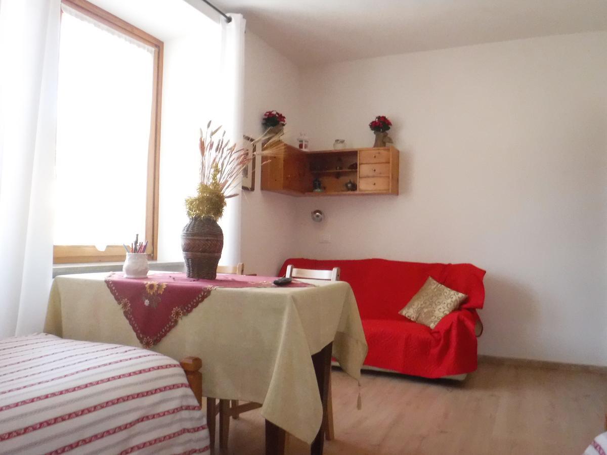 Ferienwohnung Al Bait De Gio Bormio Exterior foto